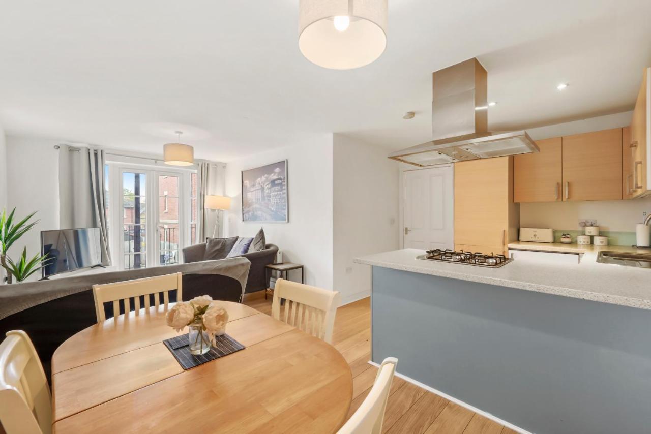 קולצ'סטר Luxnightzz - Two Bed - Close To North Station And Hospital מראה חיצוני תמונה