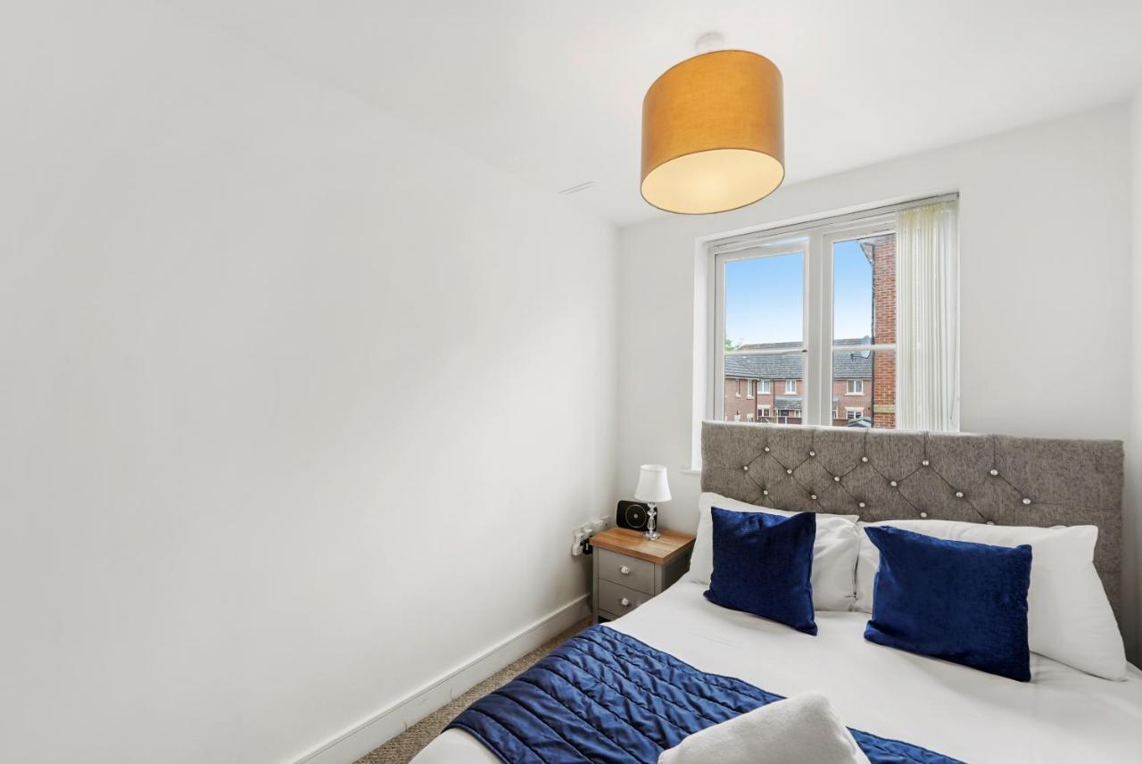 קולצ'סטר Luxnightzz - Two Bed - Close To North Station And Hospital מראה חיצוני תמונה